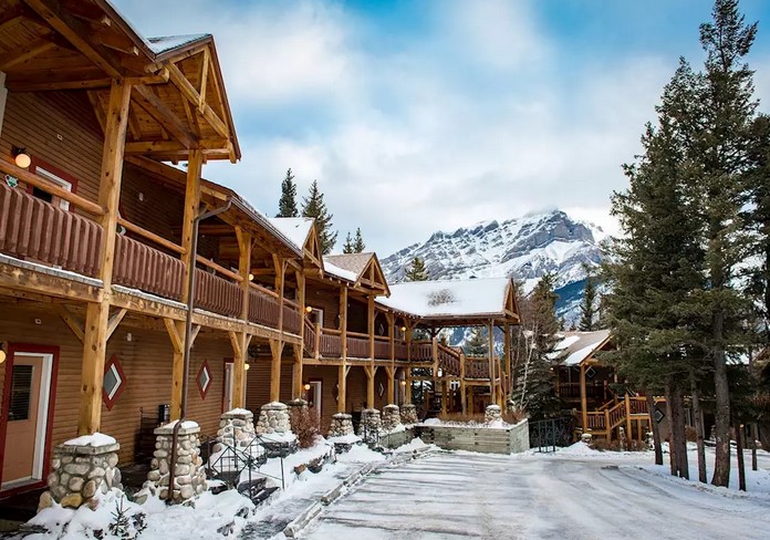 Banff places to stay
